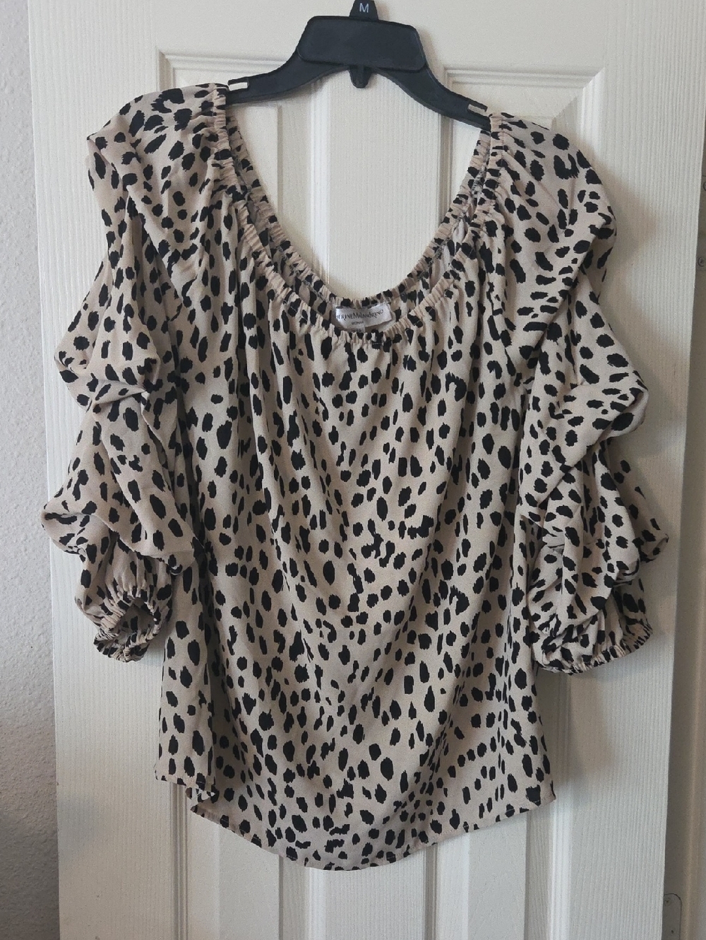 Catherine Malandrino Beige and Black Animal Print Ruffle Sleeve Blouse